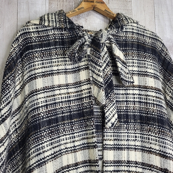 Arola Wool Black and White Plaid Cape/Poncho With Hood. Black & White - Picture 2 of 15